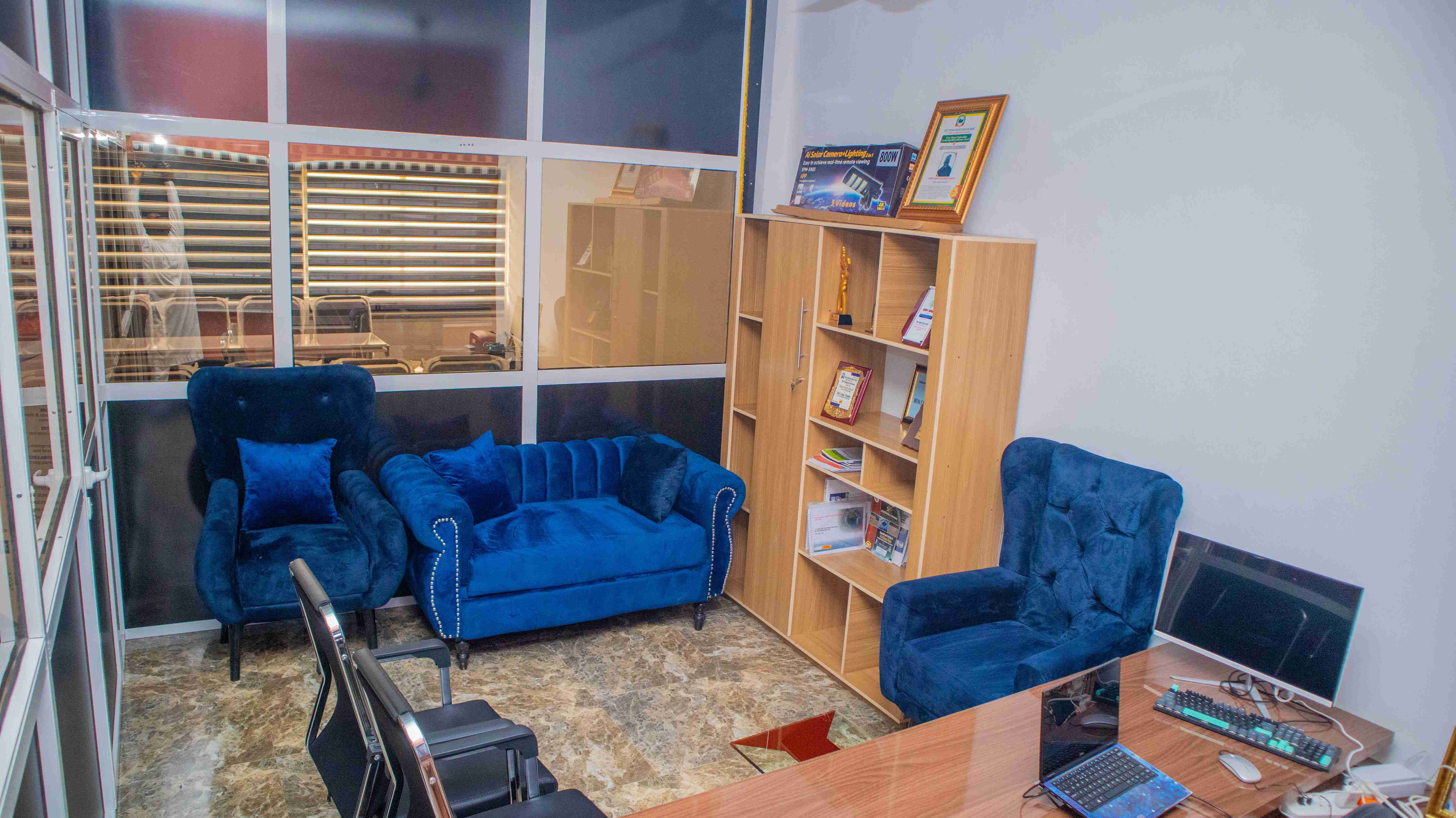 Executive Office  gallery image 2